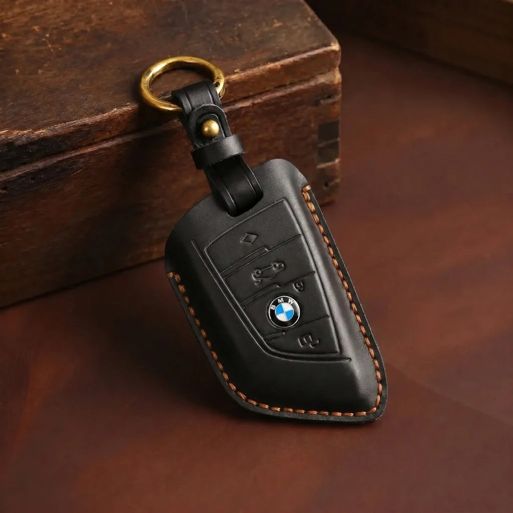 BMW ハンドクラフト レザー キーフォブカバー – ワイドスロット ブレード（キータイプA・ブラック）
