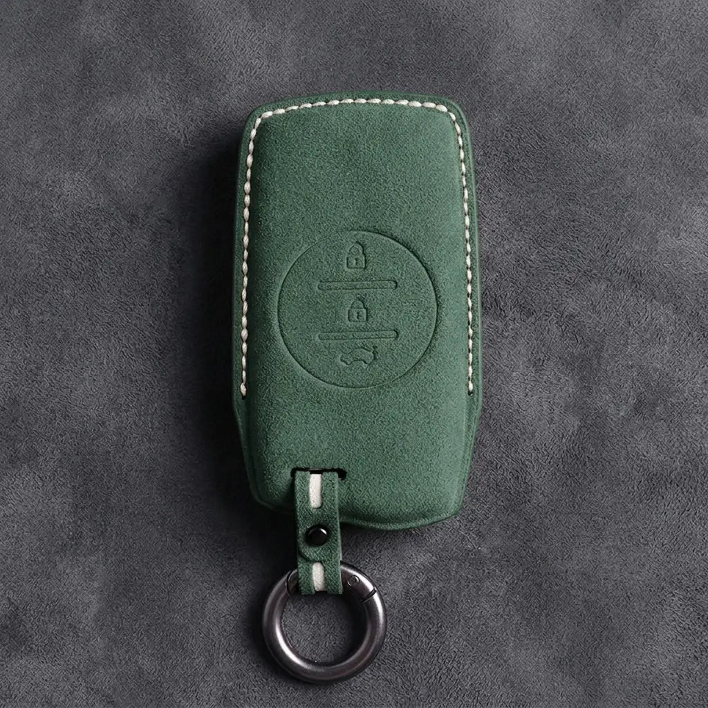 Chery Hand-Stitched Alcantara Key Fob Cover – Circular 3-Button - Dark Green
