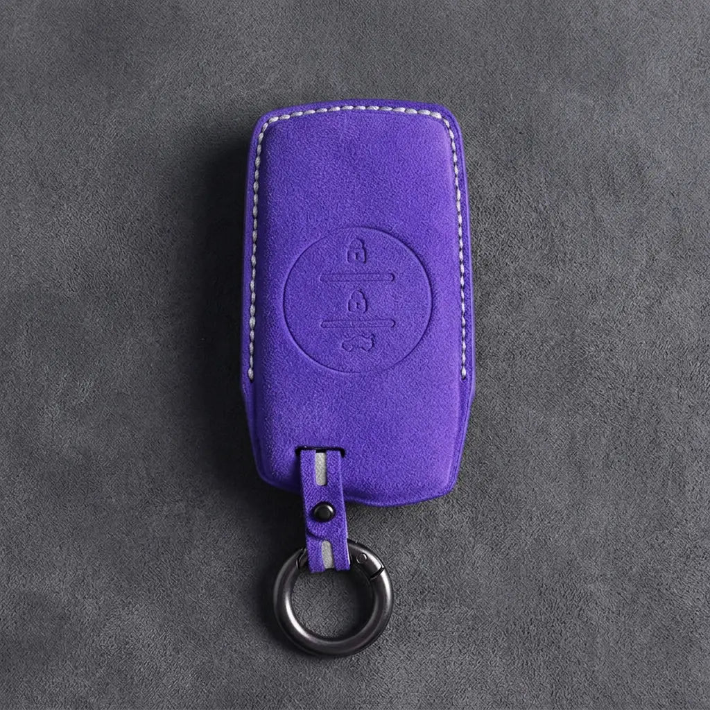 Chery Hand-Stitched Alcantara Key Fob Cover – Circular 3-Button - Dark Purple