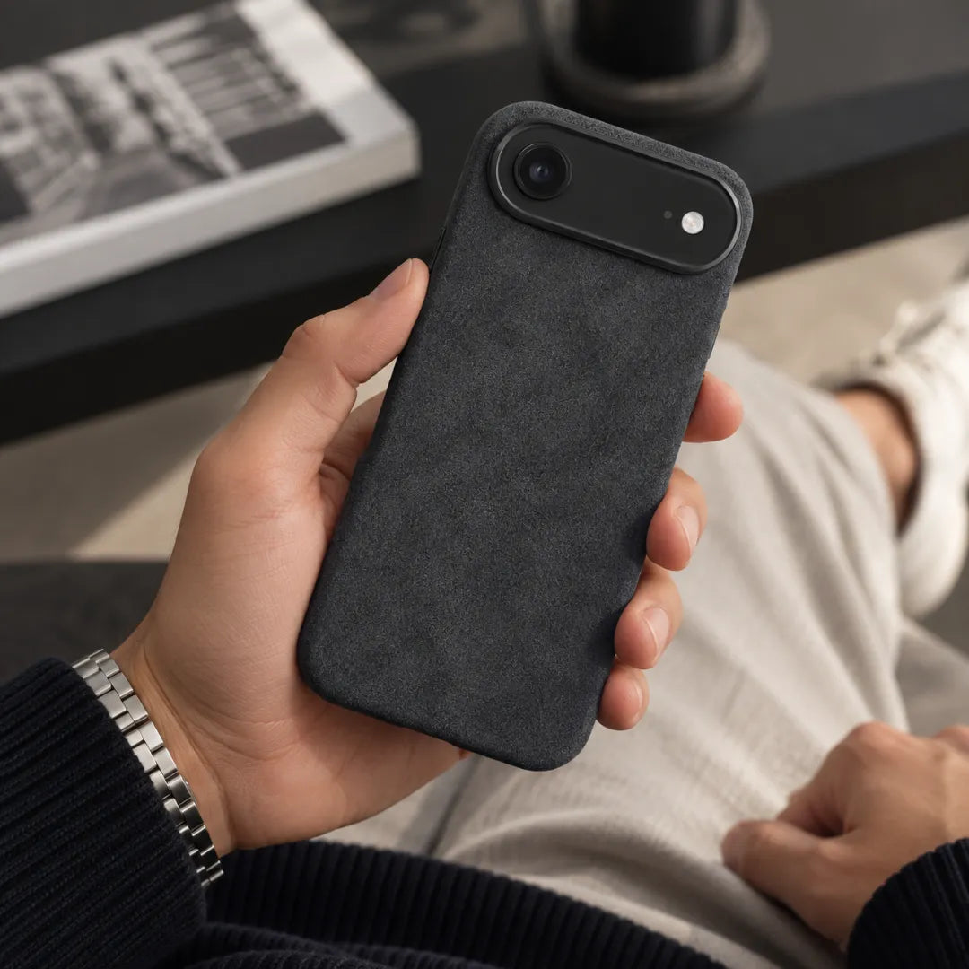 iPhone 17 Air - Alcantara Case